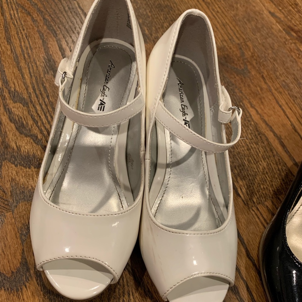 American Eagle 2 Pair Skid Resistant Shoes